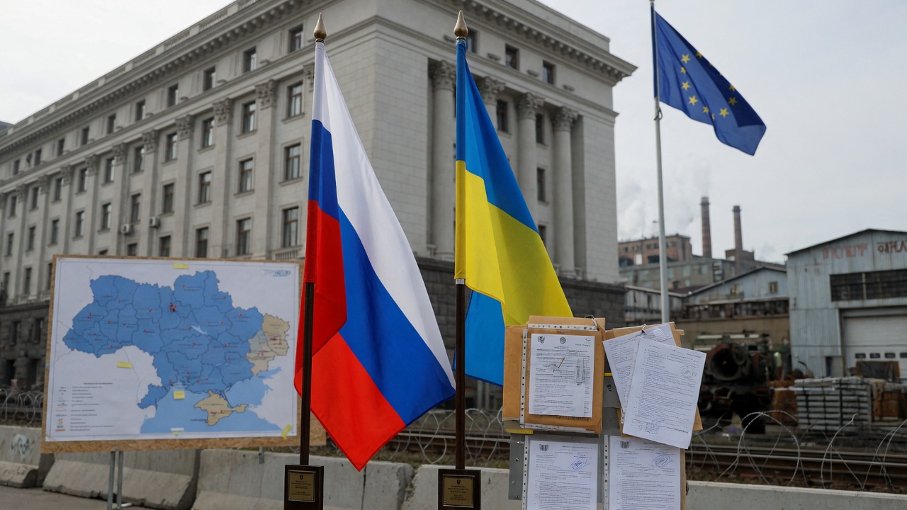 EU to Unveil Far-Reaching New Sanctions Package Against Russia